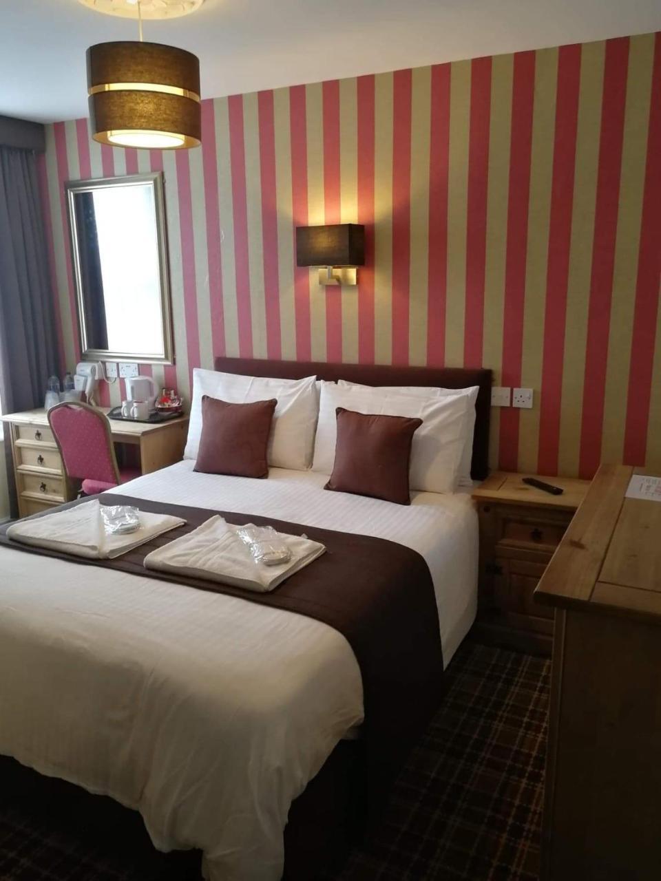 Premier Double Room,758152201:JPEG